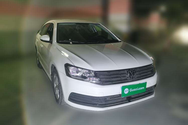 Used Volkswagen Lavida 2017 1.6L Automatic Fashion Edition Front Right 45 Deg