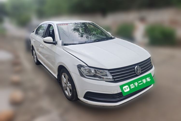 Used Volkswagen Lavida 2017 1.6L Automatic Fashion Edition Front Right 45 Deg