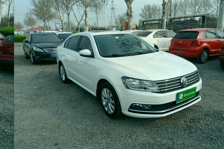 Used Volkswagen Lavida 2017 1.6L Automatic Comfort Edition Front Right 45 Deg