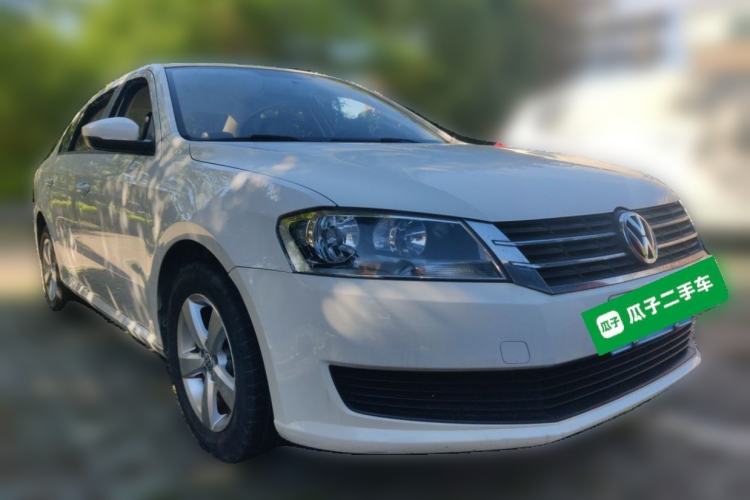 Used Volkswagen Lavida 2017 1.6L Automatic Comfort Edition Front Right 45 Deg