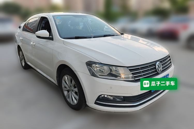 Used Volkswagen Lavida 2017 1.6L Automatic Comfort Edition Front Right 45 Deg