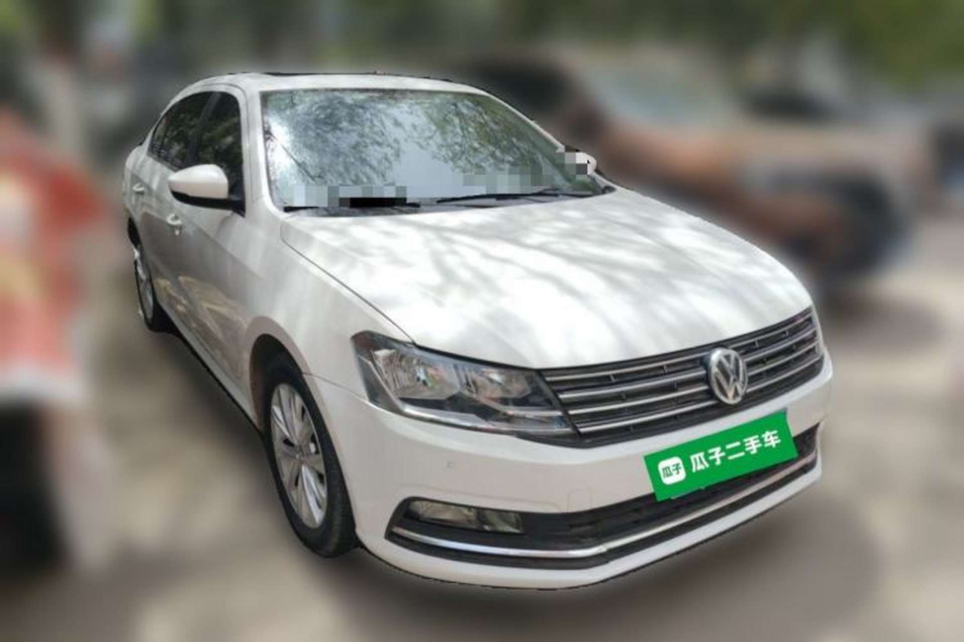 Used Volkswagen Lavida 2017 1.6L Automatic Comfort Edition Front Right 45 Deg