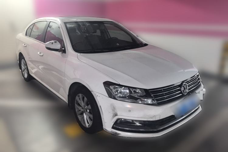 Used Volkswagen Lavida 2017 230TSI DSG Comfort Edition Front Right 45 Deg
