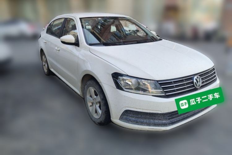 Used Volkswagen Lavida 2017 1.6L Automatic Fashion Edition Front Right 45 Deg