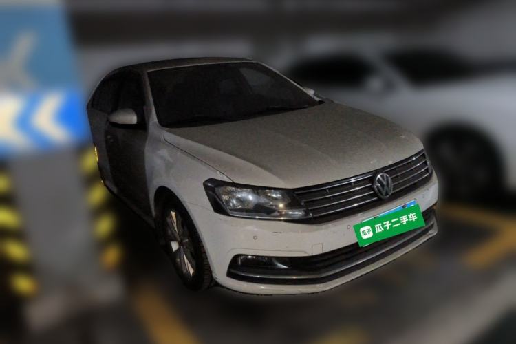 Used Volkswagen Lavida 2017 1.6L Automatic Comfort Edition Front Right 45 Deg