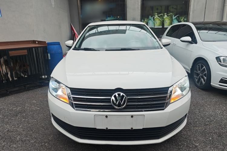 Used Volkswagen Lavida 2017 1.6L Automatic Comfort Edition Front