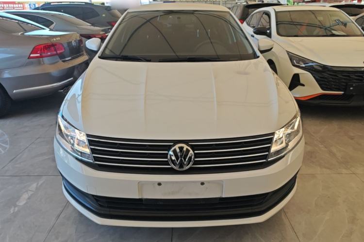 Used Volkswagen Lavida 2017 1.6L Automatic Fashion Edition Front