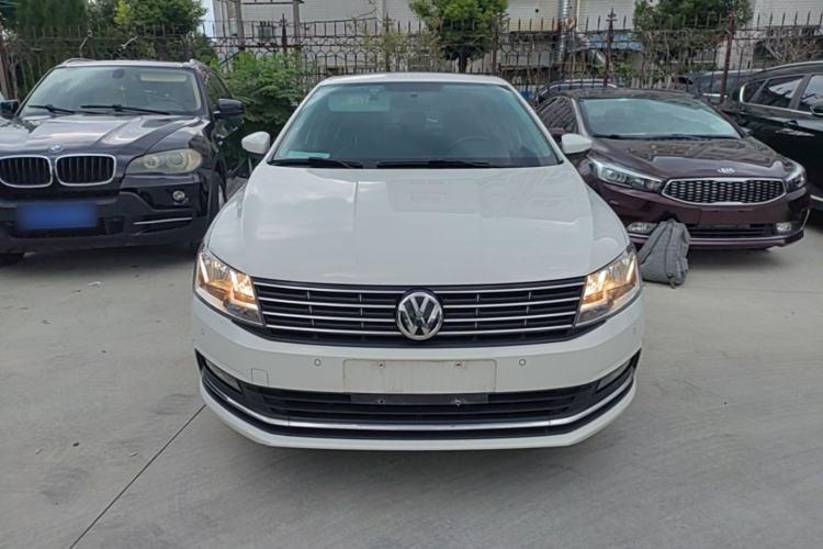 Used Volkswagen Lavida 2017 1.6L Automatic Comfort Edition Front