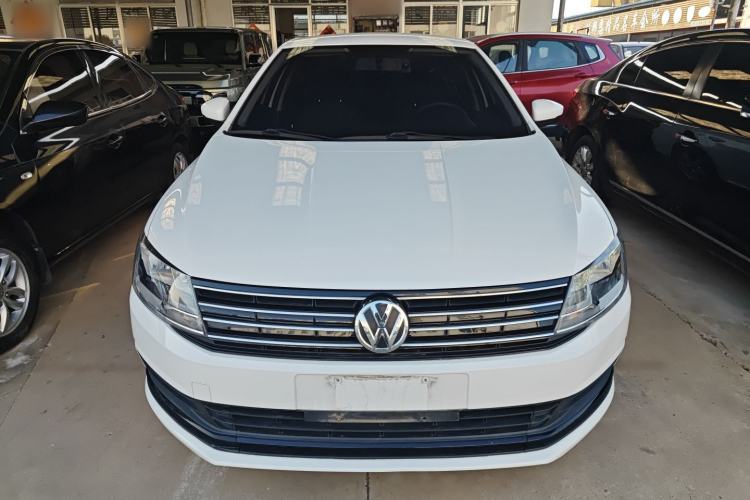 Used Volkswagen Lavida 2017 1.6L Manual Fashion Edition Front