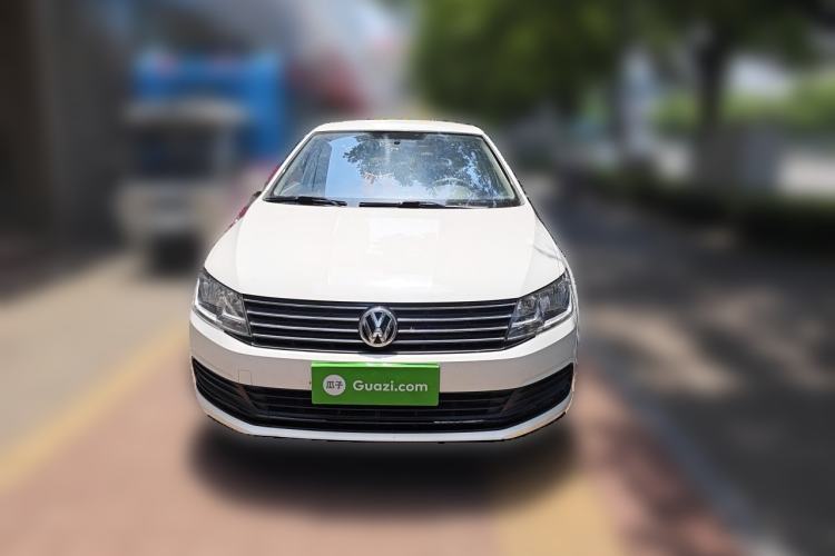 Used Volkswagen Lavida 2017 1.6L Manual Fashion Edition Front