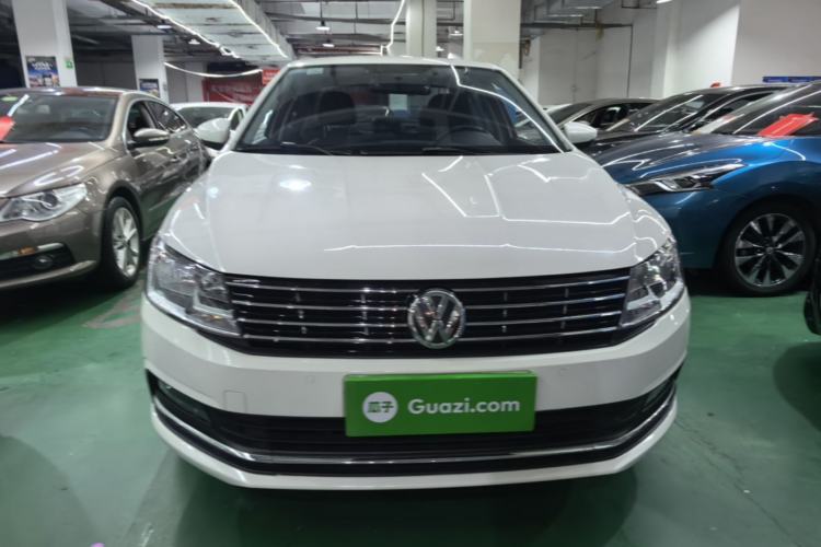 Used Volkswagen Lavida 2017 1.6L Automatic Comfort Edition Front