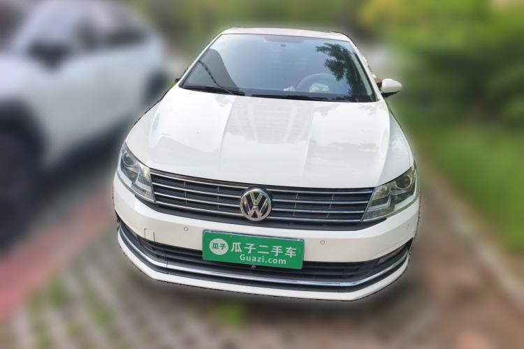Used Volkswagen Lavida 2017 1.6L Manual Comfort Edition Front
