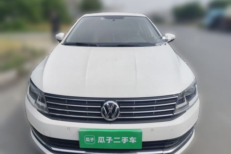 Used Volkswagen Lavida 2017 1.6L Manual Comfort Edition Front