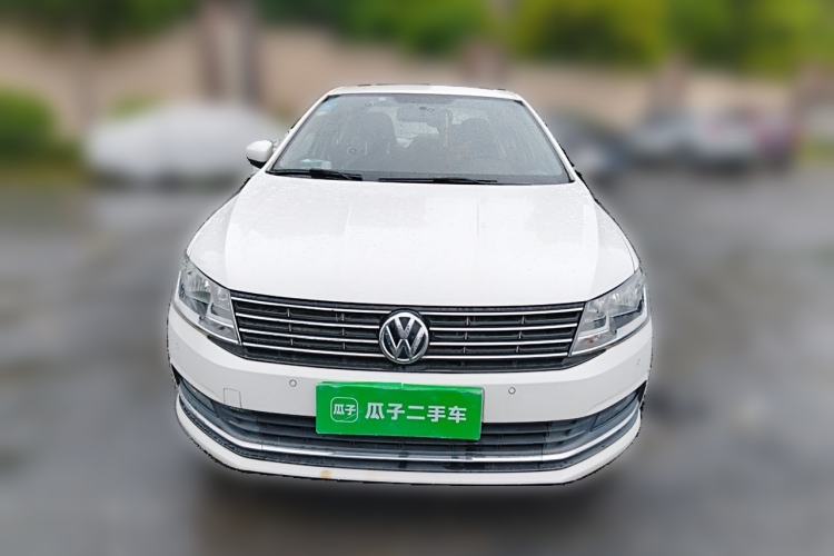 Used Volkswagen Lavida 2017 1.6L Manual Comfort Edition Front