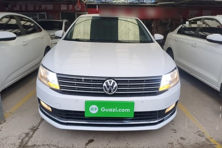 Used Volkswagen Lavida 2017 1.6L Automatic Comfort Edition Front