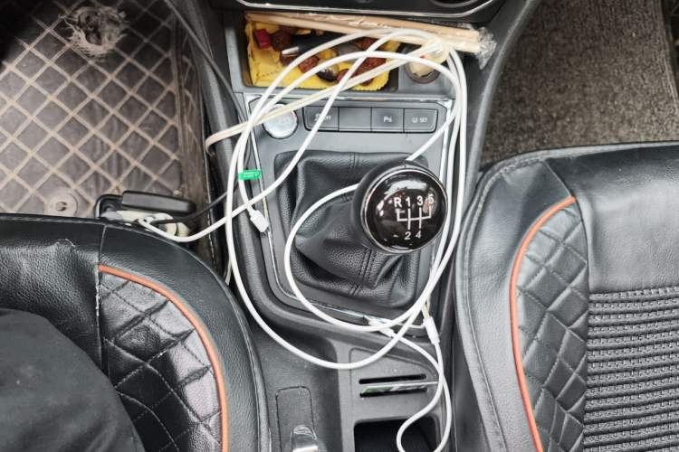 Used Volkswagen Lavida 2017 1.6L Manual Comfort Edition Gear Lever