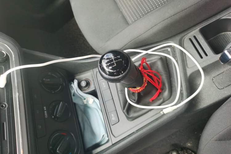 Used Volkswagen Lavida 2017 1.6L Manual Fashion Edition Gear Lever