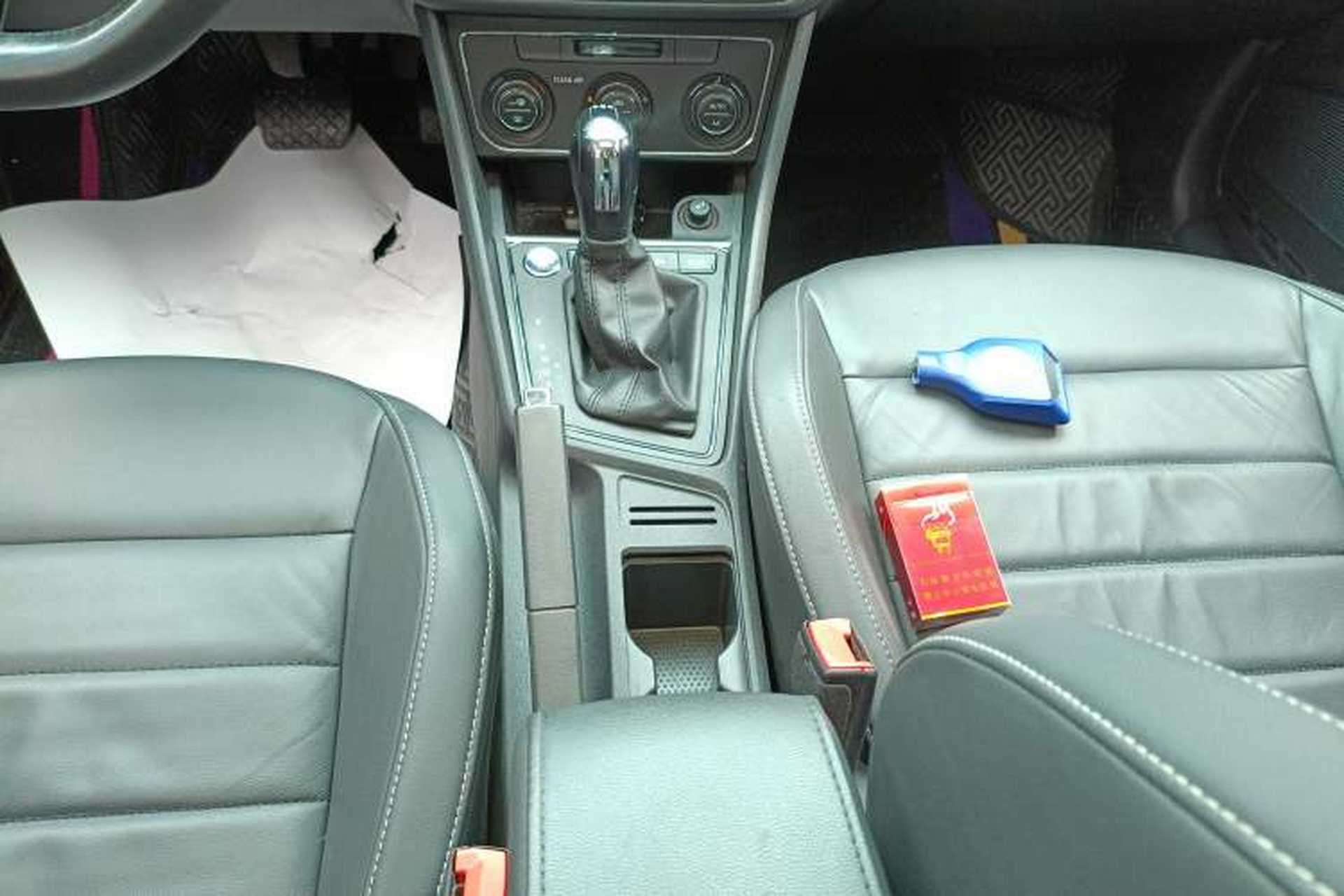 Used Volkswagen Lavida 2017 230TSI DSG Comfort Edition Gear Lever