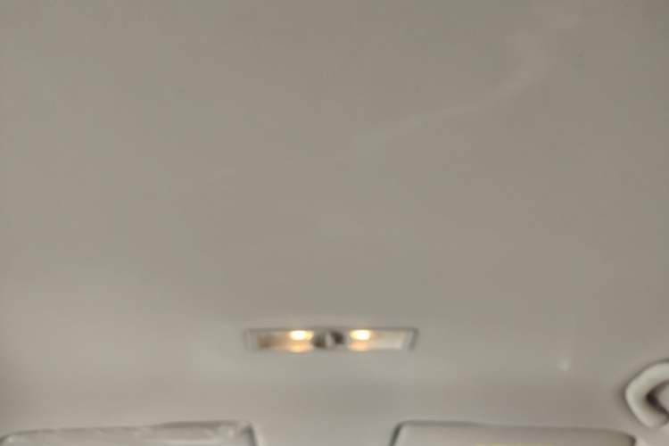 Used Volkswagen Lavida 2017 1.6L Manual Fashion Edition Headliner