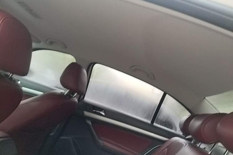 Used Volkswagen Lavida 2017 1.6L Automatic Fashion Edition Headliner