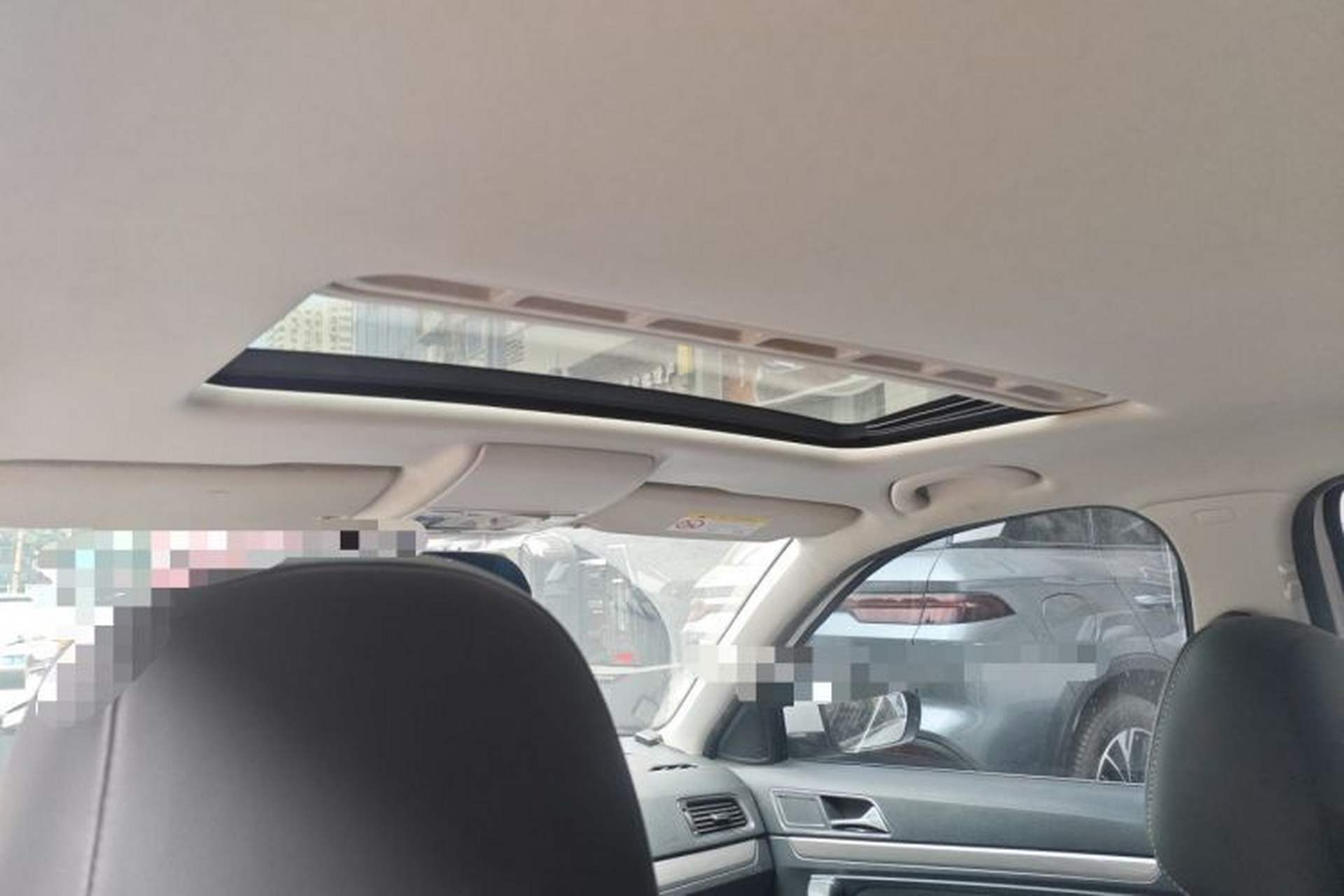 Used Volkswagen Lavida 2017 1.6L Automatic Comfort Edition Headliner