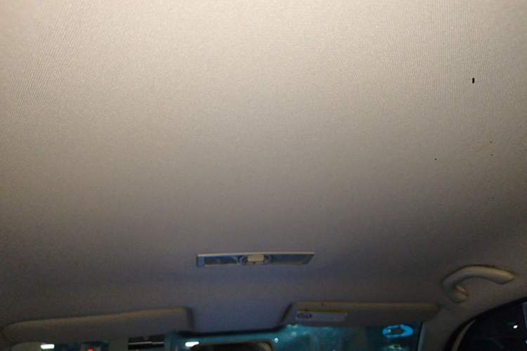 Used Volkswagen Lavida 2017 1.6L Automatic Fashion Edition Headliner