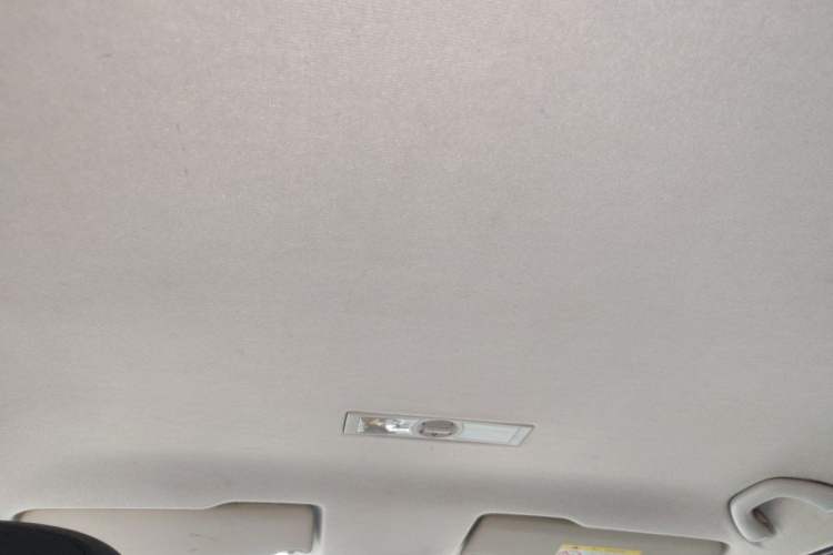 Used Volkswagen Lavida 2017 1.6L Automatic Fashion Edition Headliner