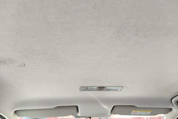 Used Volkswagen Lavida 2017 1.6L Automatic Fashion Edition Headliner