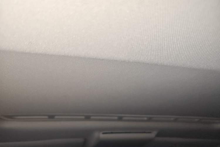 Used Volkswagen Lavida 2017 1.6L Automatic Comfort Edition Headliner