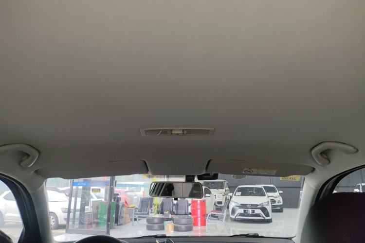Used Volkswagen Lavida 2017 1.6L Automatic Comfort Edition Headliner
