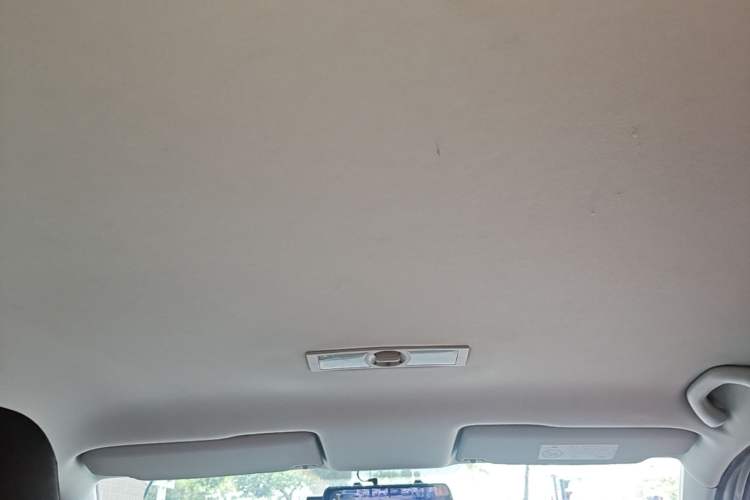 Used Volkswagen Lavida 2017 1.6L Automatic Fashion Edition Headliner