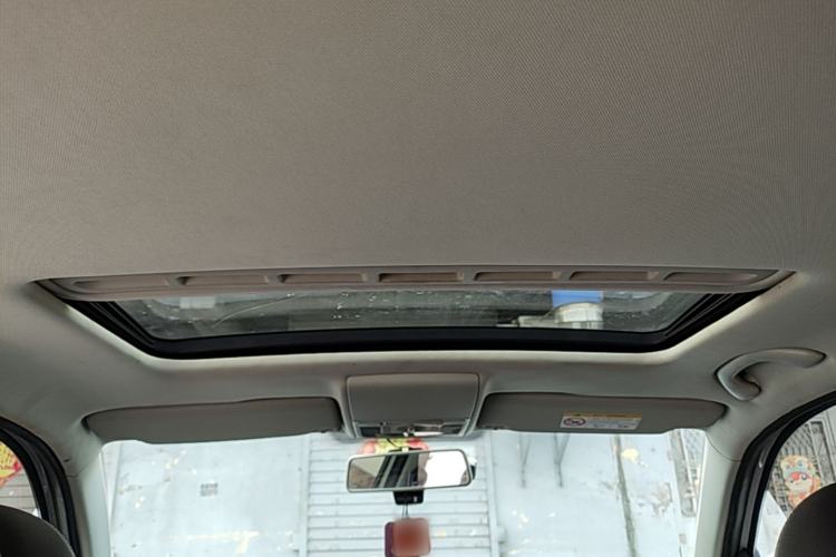 Used Volkswagen Lavida 2017 1.6L Automatic Comfort Edition Headliner
