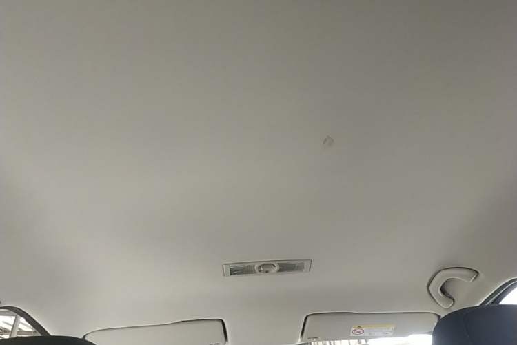 Used Volkswagen Lavida 2017 1.6L Automatic Fashion Edition Headliner