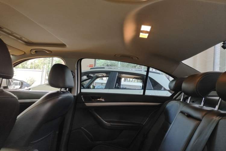 Used Volkswagen Lavida 2017 230TSI DSG Comfort Edition Headliner