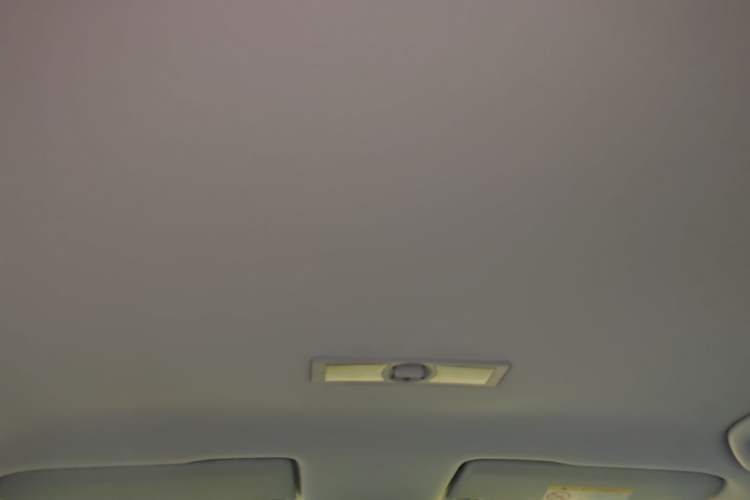 Used Volkswagen Lavida 2017 1.6L Automatic Fashion Edition Headliner