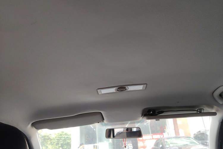 Used Volkswagen Lavida 2017 1.6L Manual Fashion Edition Headliner
