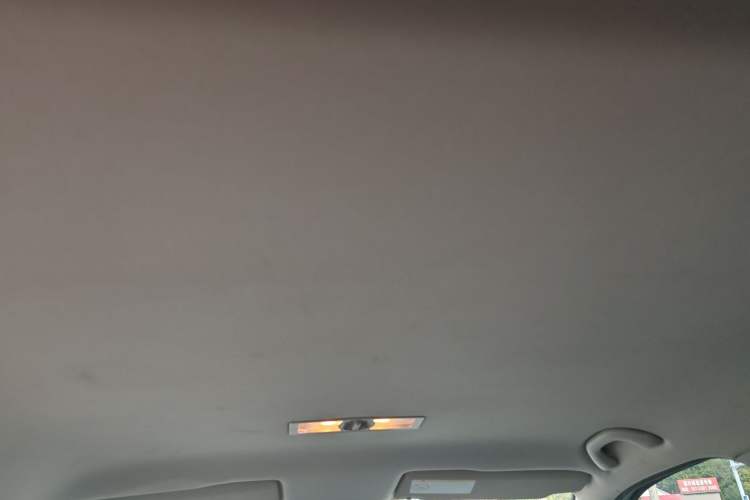 Used Volkswagen Lavida 2017 1.6L Manual Fashion Edition Headliner