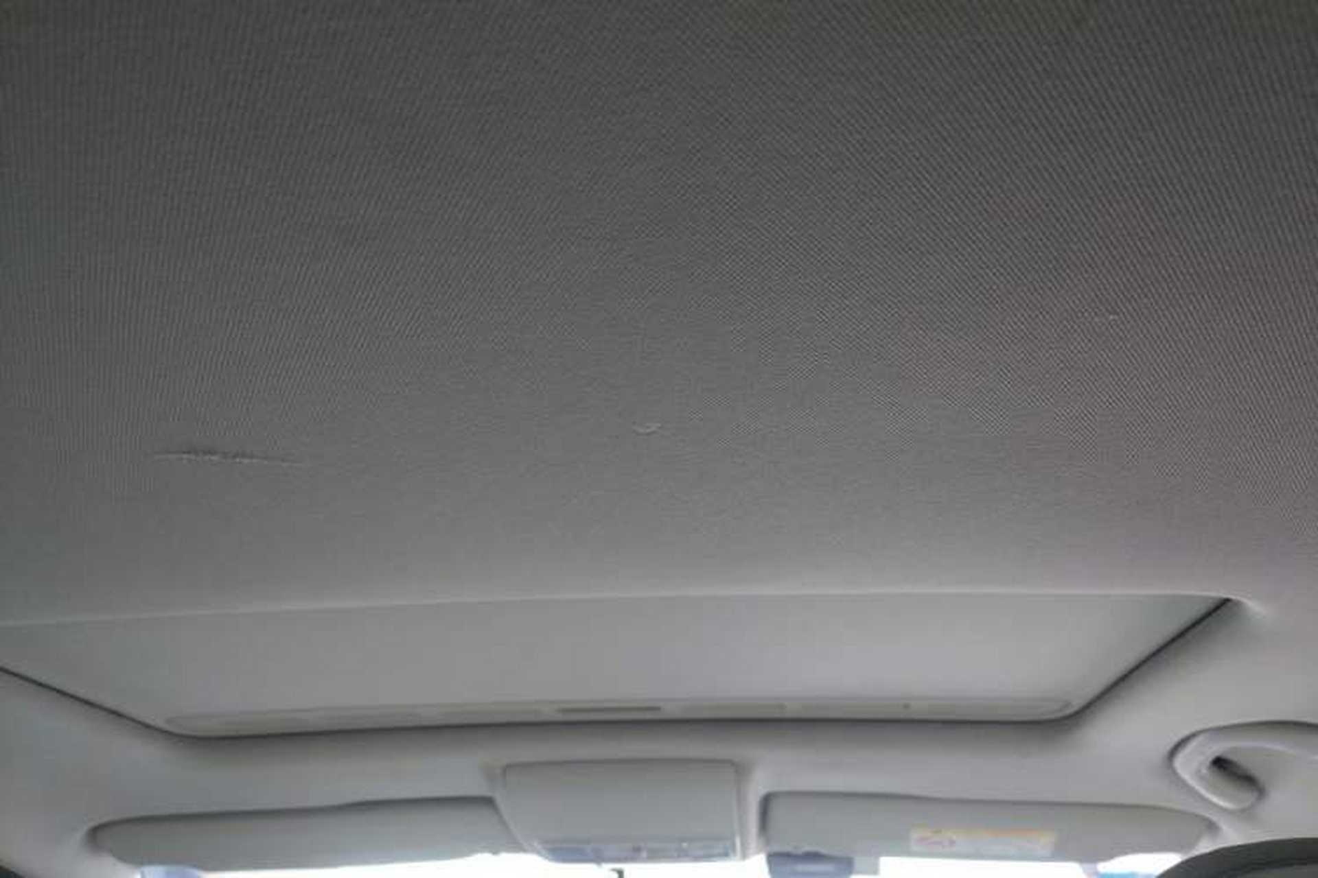 Used Volkswagen Lavida 2017 1.6L Automatic Comfort Edition Headliner