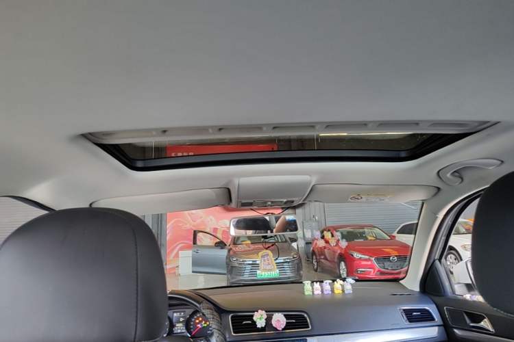 Used Volkswagen Lavida 2017 230TSI DSG Comfort Edition Headliner