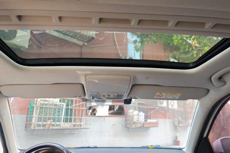 Used Volkswagen Lavida 2017 1.6L Automatic Comfort Edition Headliner