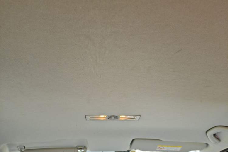 Used Volkswagen Lavida 2017 1.6L Automatic Fashion Edition Headliner