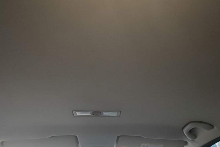 Used Volkswagen Lavida 2017 1.6L Manual Fashion Edition Headliner