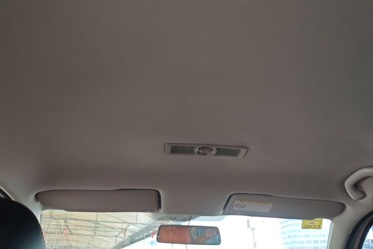Used Volkswagen Lavida 2017 1.6L Automatic Fashion Edition Headliner