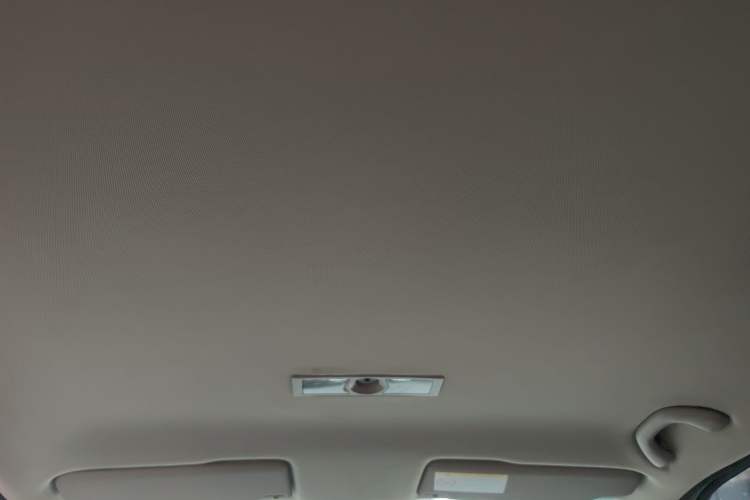 Used Volkswagen Lavida 2017 1.6L Automatic Fashion Edition Headliner
