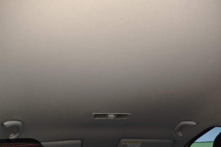Used Volkswagen Lavida 2017 1.6L Automatic Comfort Edition Headliner