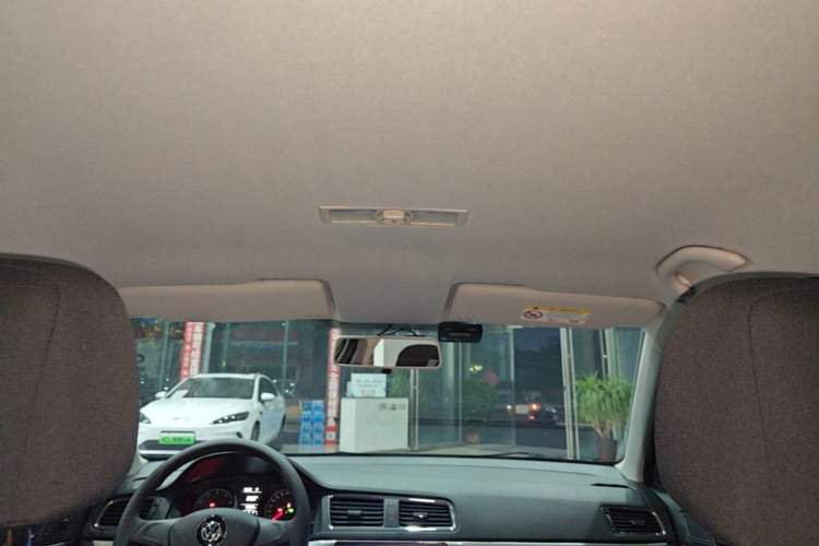 Used Volkswagen Lavida 2017 1.6L Automatic Fashion Edition Headliner