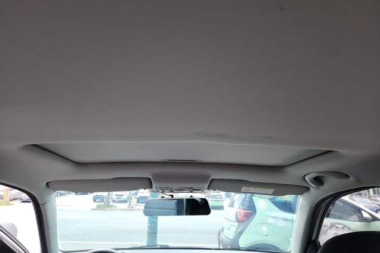 Used Volkswagen Lavida 2017 1.6L Automatic Comfort Edition Headliner