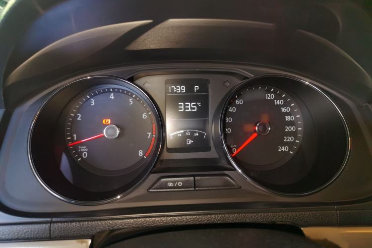 Used Volkswagen Lavida 2017 230TSI DSG Comfort Edition Instrument Cluster