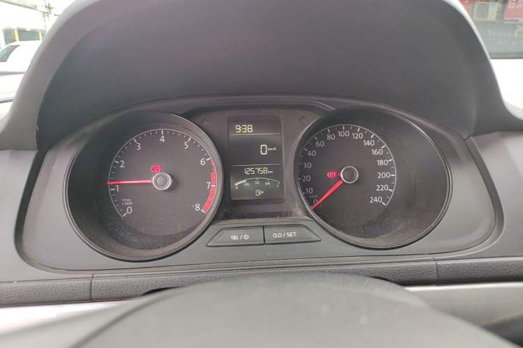 Used Volkswagen Lavida 2017 1.6L Manual Fashion Edition Instrument Cluster