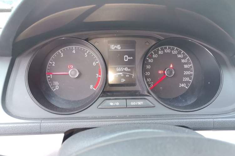 Used Volkswagen Lavida 2017 1.6L Manual Fashion Edition Instrument Cluster